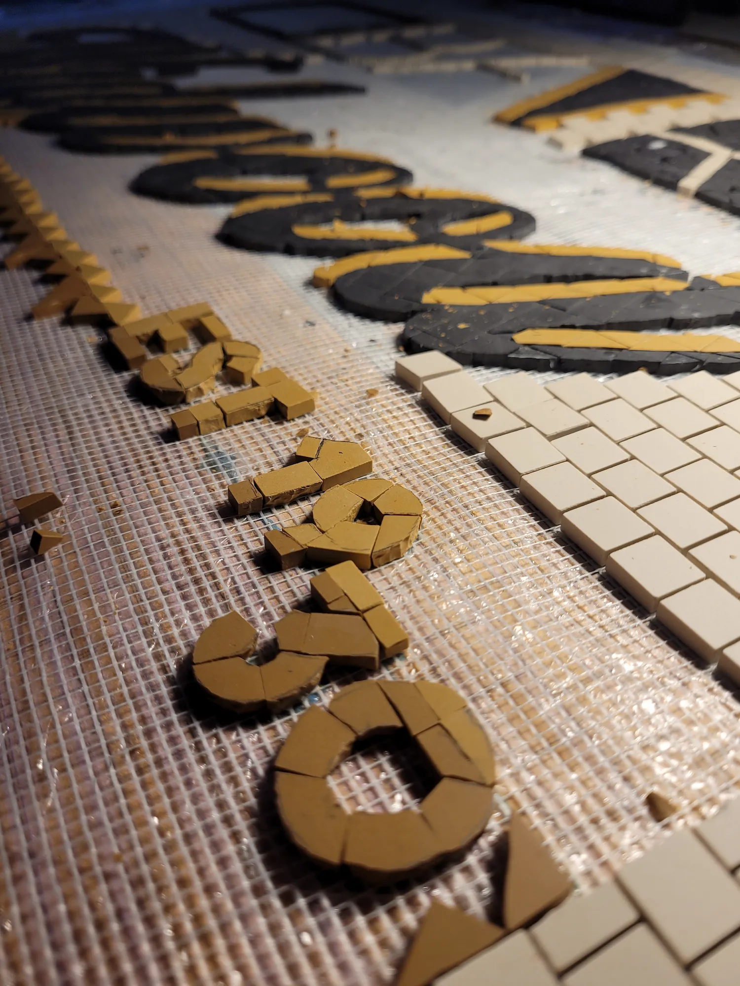 Réalisation du Tapis d'entrée du Bar Widwood