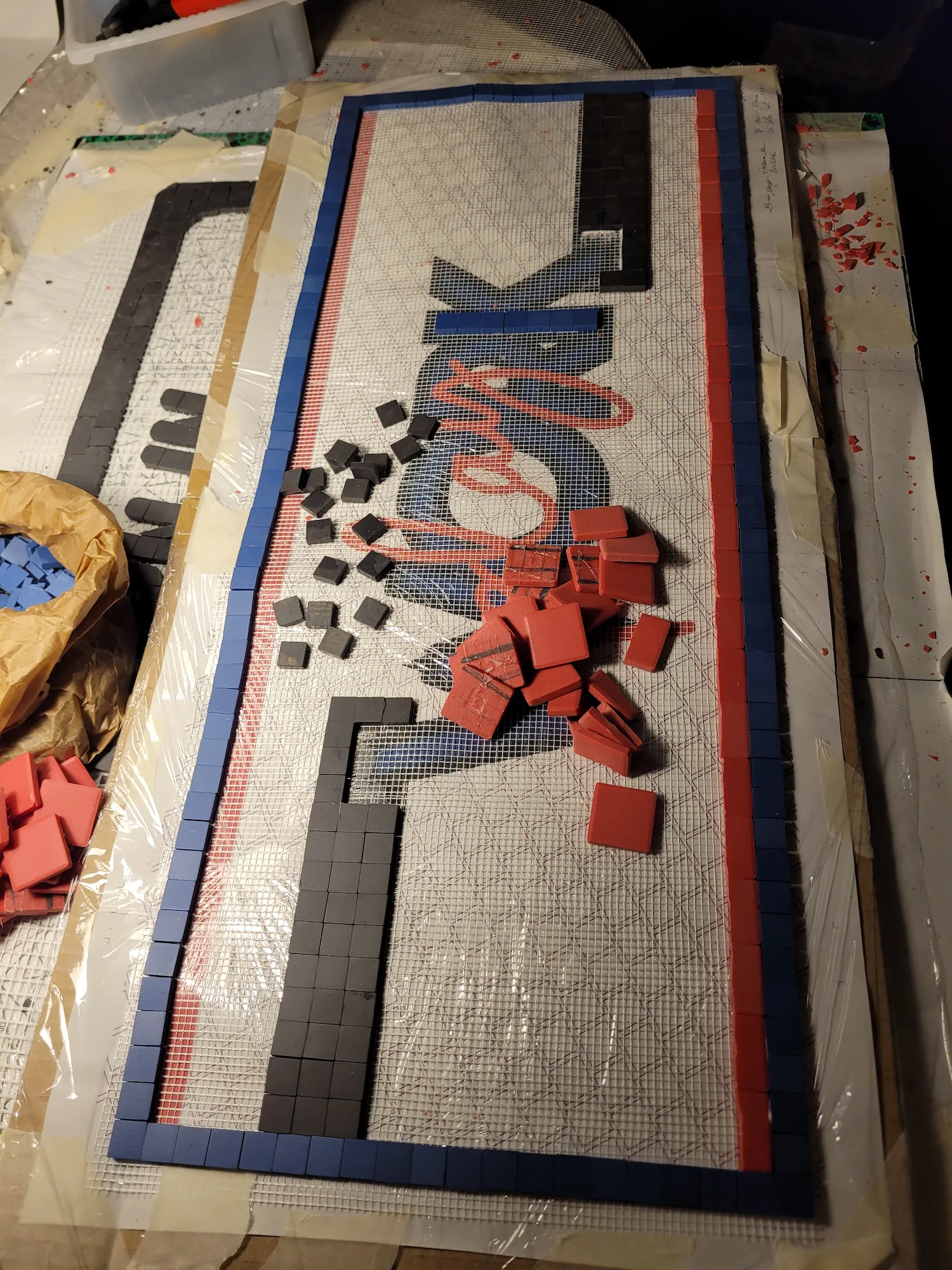 Travail en cours sur l'enseigne décorative espace de co-working "Work play"